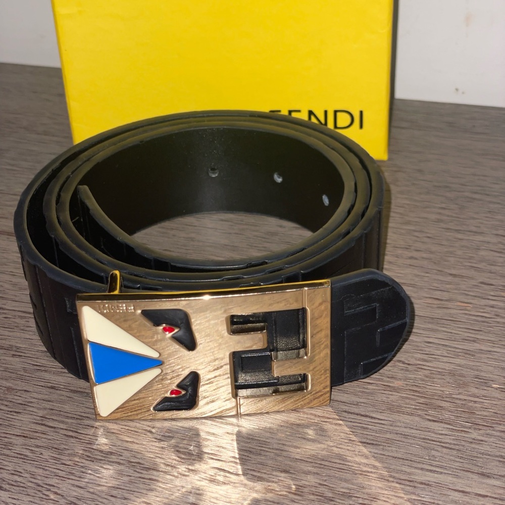 Fendi belt size 12 waist
